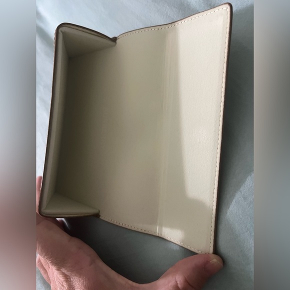 Burberry London England Eyeglasses Case - Picture 6 of 9